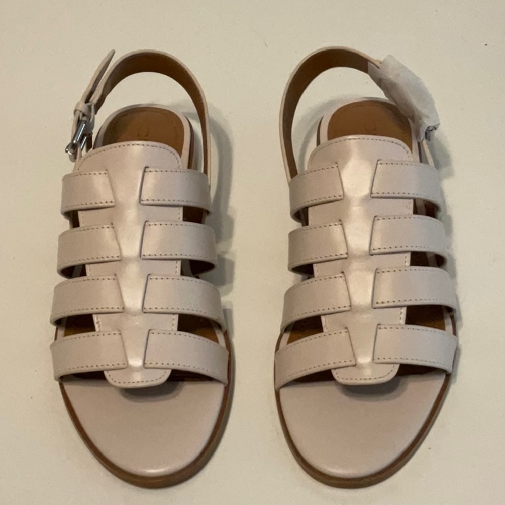 Coach Skyler Flat Strappy Sandals Size 7.5